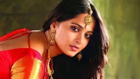 anushka shetty sexy pics|Happy Birthday Anushka Shetty: 5 hot